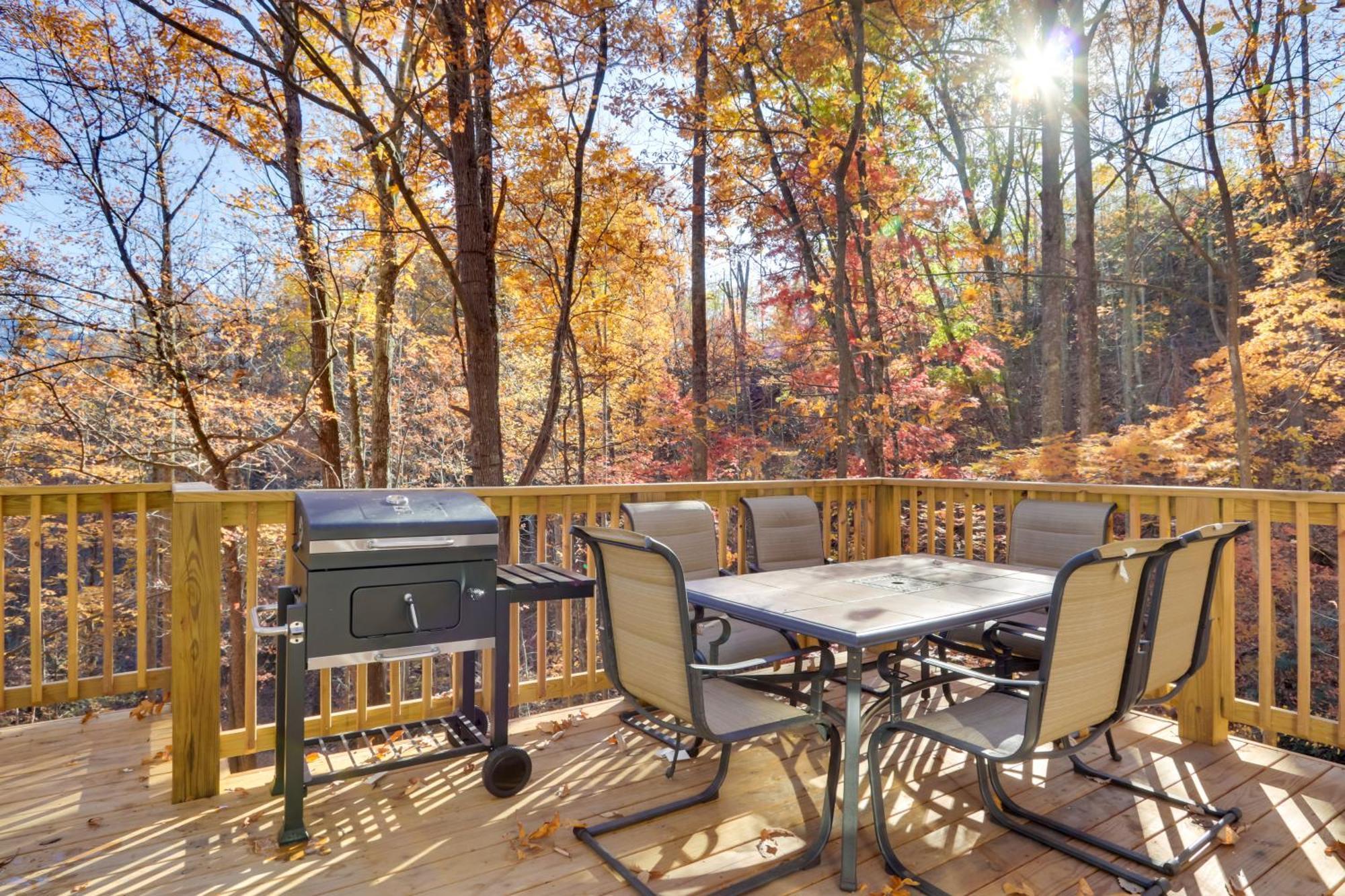Updated Cobbly Nob Resort Home With Hot Tub! Gatlinburg Exterior foto